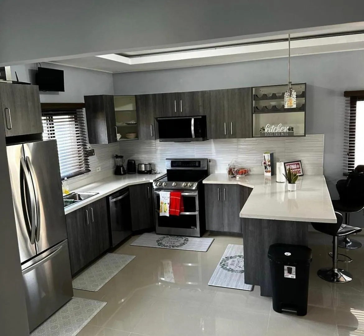 Holiday home Sunny Cove Lux Villa 3 Bedroom Ocho Rios